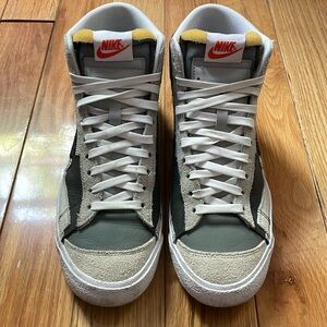 Nike Blazer Mid Pro Club men’s size 9.5